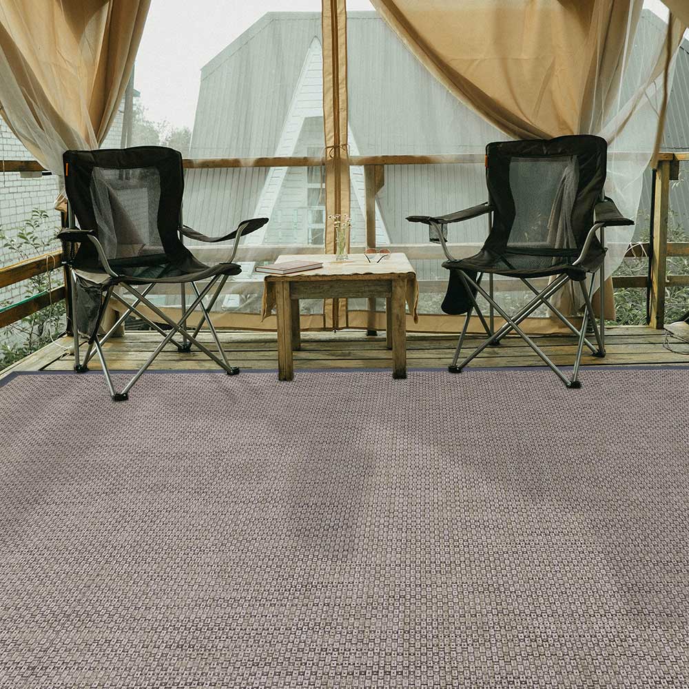What Should I Pay Attention to When Buying Outdoor Rugs?